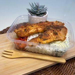 imagem do produto (350g) Tilápia assada com tomate e cebola, creme de espinafre fit e arroz 