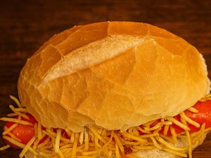 imagem do produto N1 - Hot dog simples. (Escolha O Pão, Francês Ou De Dog)