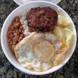 imagem do produto Marmitex hambúrguer C/ ovo frito 