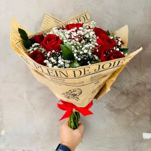 imagem do produto Buquê lovenewspaper