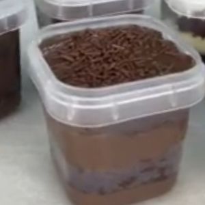 imagem do produto Bolo no pote de brigadeiro