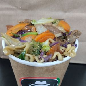 imagem do produto YAKISSOBA DE CARNE