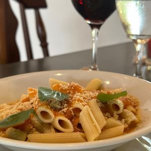 imagem do produto Penne ou Fusilli ao Molho Sugo