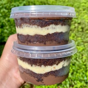 imagem do produto Bolo no pote dois amores 200ml