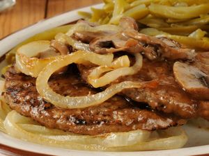 imagem do produto Bife acebolado