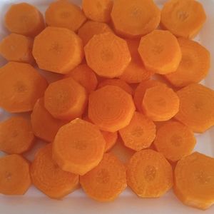 imagem do produto Cenoura em rodelas. 