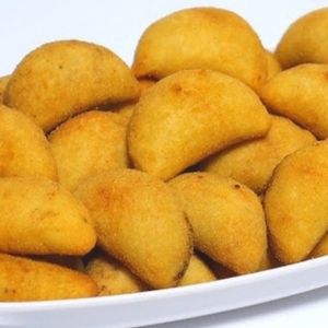 imagem do produto Risoles de carne e frango