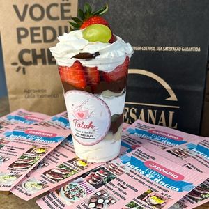 imagem do produto Copo da felicidade uva com morango 