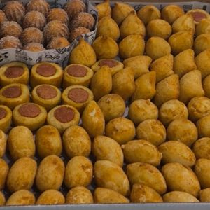 imagem do produto 100 salgadinhos de festa