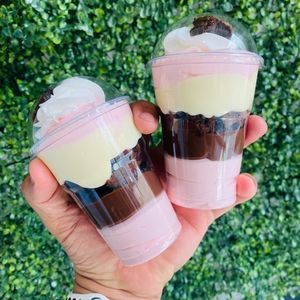 imagem do produto Copo da felicidade creme de morango