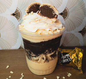 imagem do produto Copo da felicidade Ouro Branco (200)