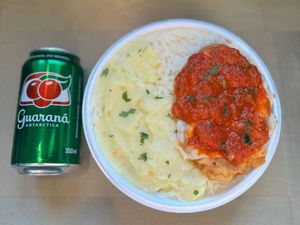 imagem do produto Frango Parmegiana & Purê + lata Guaraná + R$ 14,99 leve outra marmitex