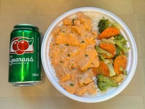 imagem do produto Strogonoff Frango & Legumes + lata Guaraná + R$ 14,99 leve outra marmitex
