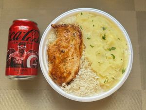 imagem do produto Frango Grelhado & Purê + lata Coca Zero + R$ 14,99 leve outra marmitex