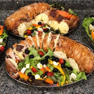 imagem do produto Lombo recheado e Salada tropical