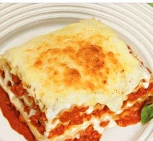 imagem do produto Lasanha 2 molhos e 2 queijos P