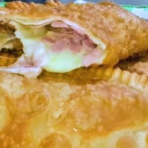 imagem do produto PASTELÃO DE PRESUNTO E QUEIJO