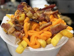 imagem do produto Batata frita com cheddar e bacon