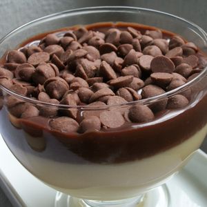 imagem do produto Mousse de maracujá com gotas de chocolate 