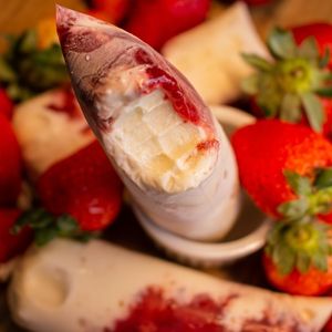 imagem do produto Ninho c/ Morango