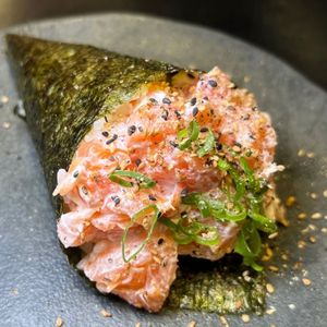 imagem do produto Temaki salmão cru
