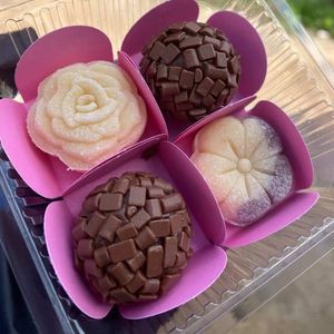 imagem do produto Bandeija com 4 docinhos 