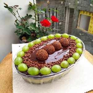 imagem do produto Bombom na travessa de uva 