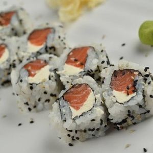 imagem do produto Uramaki de salmão 