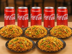 imagem do produto 5 Macarrão na Chapa Grande + 5 Guaraná Antárctica ou Coca Cola 350ml