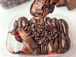 imagem do produto Brownie Chocolate  & Morango - 300ml