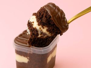 imagem do produto Bolo No Pote Prestígio c/ Recheio Cremoso de Leite Ninho (250g)