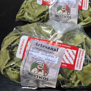 imagem do produto Ravioli de Espinafre Recheado com Frango e Requeijão 500g