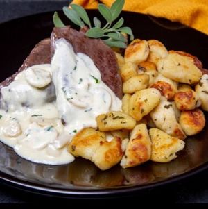 imagem do produto Baby bife com Nhoque de batata