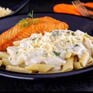 imagem do produto Salmão grelhado com penne