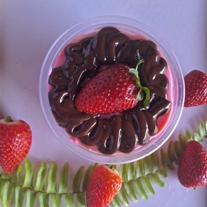 imagem do produto Mousse morango com chocolate 
