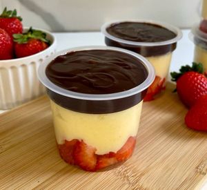 imagem do produto Bombom Aberto De Morango