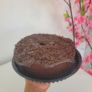 imagem do produto Bolo de chocolate com cobertura