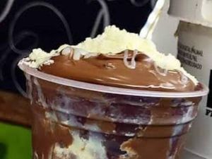 imagem do produto Rosth (casadinho ) chocolate ao leite e chocolate branco