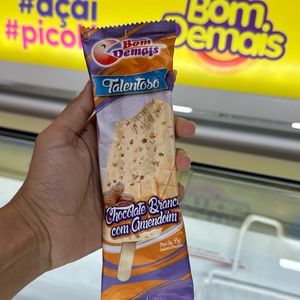 imagem do produto Picolé Talentoso - Chocolate branco com amendoim