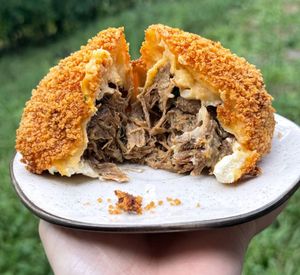 imagem do produto Coxinha de costela com cream cheese