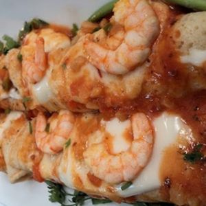 imagem do produto Panqueca de camarão com salada de legumes 