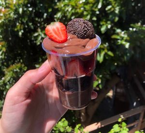 imagem do produto Copo Chocolatudo com morango 200ml