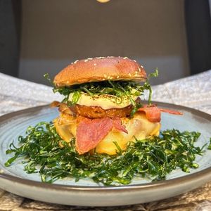 imagem do produto Burger de Abacaxi 🍍 