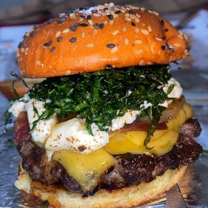 imagem do produto Burger de Abacaxi 🍍 