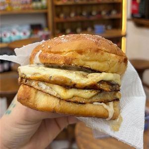 imagem do produto lanche Hamburguer de frango duplo