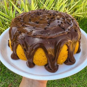 imagem do produto Bolo de cenoura com brigadeiro gourmet 