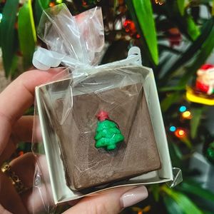 imagem do produto BOMBOM DE BROWNIE COM BRIGADEIRO E NINHO