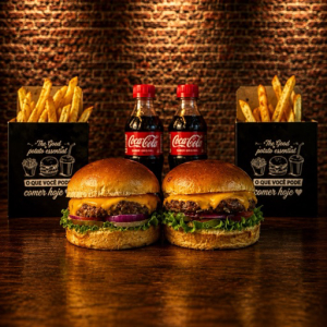 imagem do produto La Combo Duo / 2 Premium / 2 Batata/2mini coca