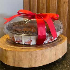 imagem do produto Bombom de morango na travessa 