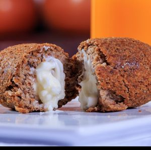 imagem do produto Kibe Recheado de Queijo 